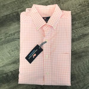 NWT Vineyard Vines performance button down shirt